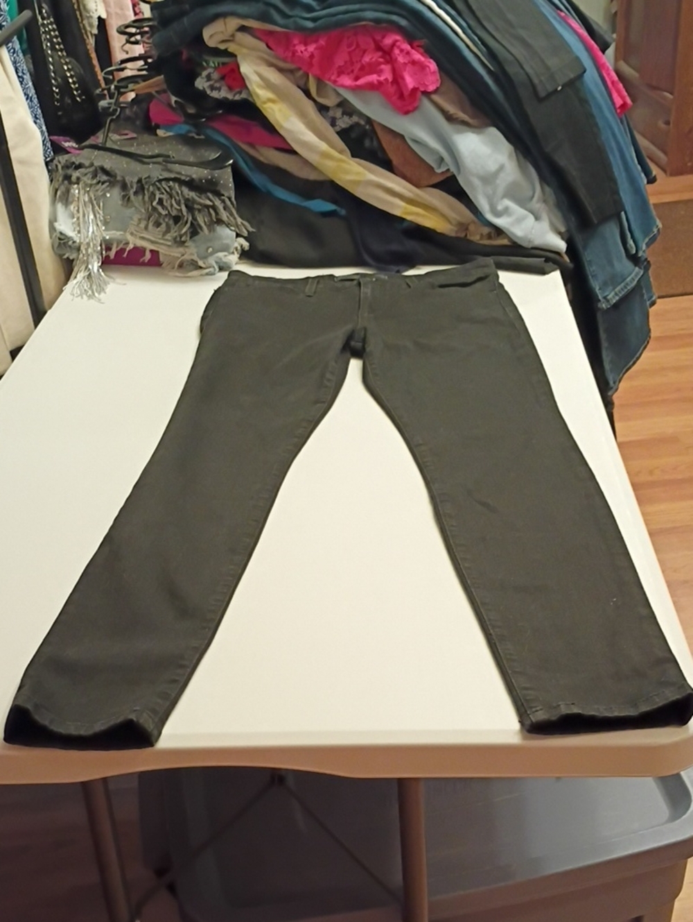 Joe's Jeans Skinny Pants in Black